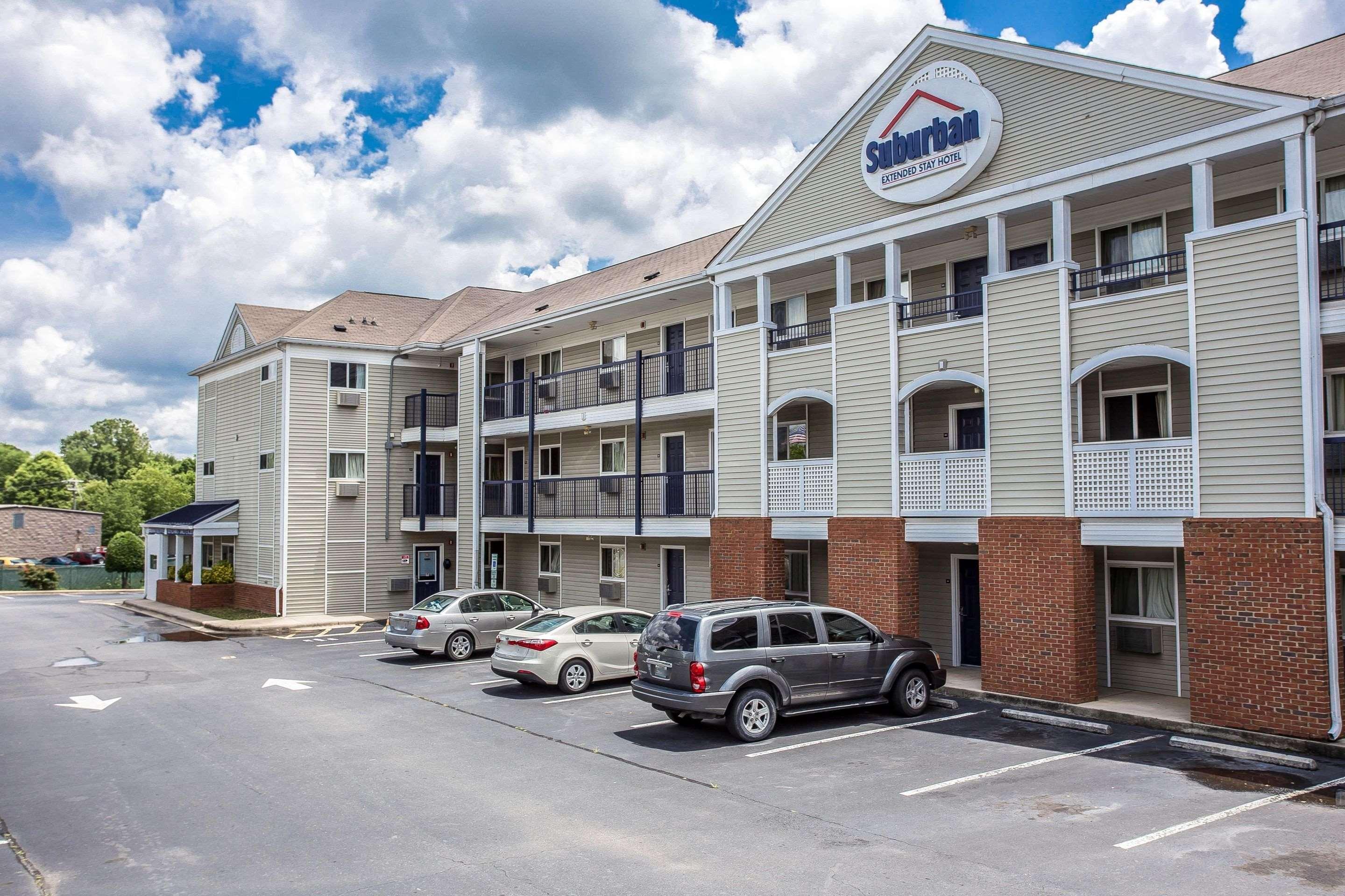 Hotel Suburban Charlotte-ballantyne Pineville